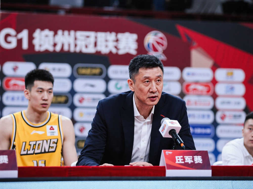 的较量中 的较量中